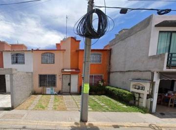 Casa de 2 habitaciones, Cuautitlán Izcalli · Venta de Casa en Cofradía de San Miguel, Cuautitlán Izcalli