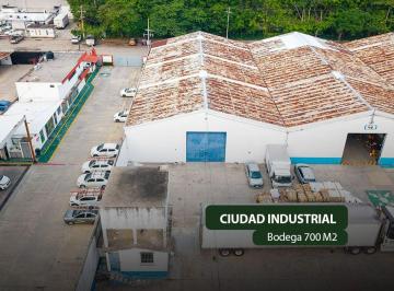 Bodega comercial , Villahermosa · Bodega 5 en Renta en Calle Plomo 26 F - 1183