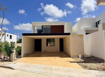 Casa · 282m² · 4 Recámaras · 2 Estacionamientos · Casa en Venta en Privada Única Living con 4 Habitaciones, Amenidades y Seguridad
