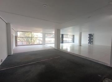 Local comercial · 240m² · 2 Estacionamientos · Local en Insurgentes Sur en Renta y Venta