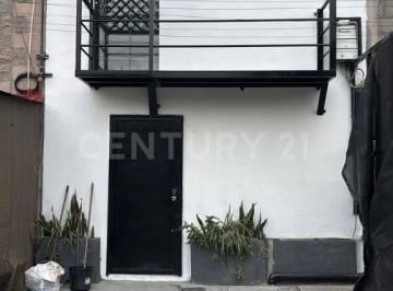 Casa · 47m² · 2 Recámaras · 1 Estacionamiento · Casa en Venta en Los Lobos Baja Maq El Aguila, Tijuana B. C.