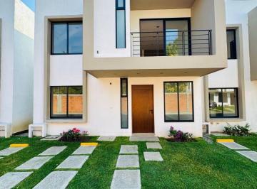 Casa de 4 habitaciones, Jiutepec · Residencial Bugambilias en Venta