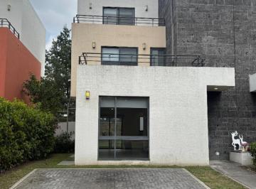 Casa · 159m² · 3 Recámaras · 2 Estacionamientos · Casa en Villas del Campo