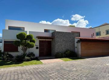 Casa de 3 habitaciones, Puebla · Casa en Venta en Fraccionamiento Santa Cruz Guadalupe