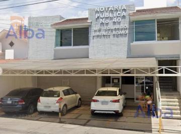 Oficina · 100m² · 2 Estacionamientos · Local Comercial o Oficina en Renta Quinta Av Planta Baja Casi Esquina Ecuador