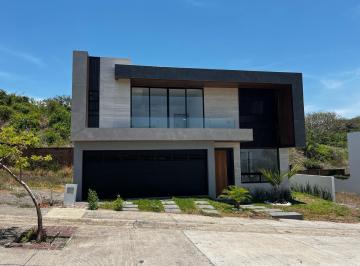 Casa · 285m² · 3 Recámaras · 2 Estacionamientos · Casa - Punta Tiburón