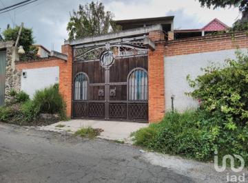 Casa · 352m² · 4 Recámaras · 1 Estacionamiento · Casa en Santa Cecilia Xochimilco