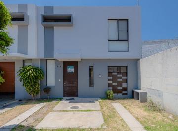 Casa de 3 habitaciones, Tlajomulco de Zúñiga · Casa en Renta Las Grullas Residencial