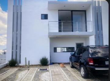 Casa · 160m² · 2 Recámaras · 2 Estacionamientos · Casa en Venta Glaciares, Gran Reserva Preserve, Queretaro