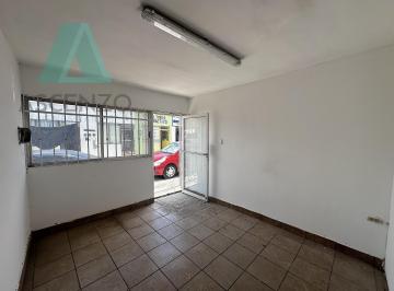 Local comercial · 60m² · 1 Estacionamiento · Renta de Local en Col. Centro, Alxlop