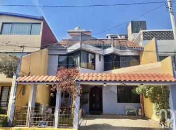 Casa · 403m² · 6 Recámaras · 3 Estacionamientos · Venta Col Bosques Residencial del Sur Xochimilco