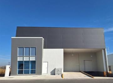 Bodega comercial · 1200m² · 5 Estacionamientos · Bodega Industrial en Renta de 1,200 m² Los Cues Querétaro. Gps