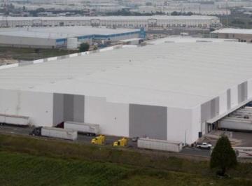 Nave industrial · 40032m² · Nave en Renta 40,000 m² Dentro de Parque Industrial Querétaro. Gps