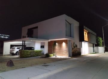 Casa de 3 habitaciones, Celaya · Casa en Venta San Lorenzo Residencial Celaya