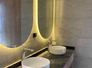 Casa · 305m² · 4 Recámaras · 1 Estacionamiento · Casa - Punta Tiburón
