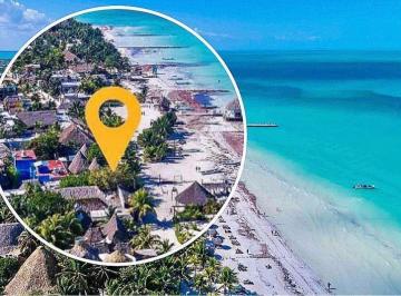 Terreno / Lote · 228m² · Predio Único Frente Al Mar en Zona Hotelera de Holbox