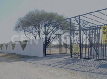 Terreno / Lote · 70m² · 1 Recámara · 100 Estacionamientos · En Venta Terreno con Cabaña Para 2 Personas