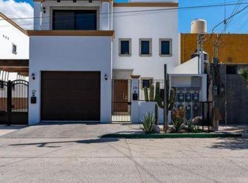 Casa · 254m² · 3 Recámaras · 1 Estacionamiento · Casa Sol 2, Revolucion, La Paz - (4)
