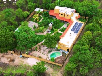 Casa · 543m² · 5 Recámaras · 4 Estacionamientos · Quinta Estrella del Sur