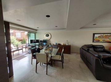 Casa · 200m² · 3 Recámaras · 4 Estacionamientos · Tepepan Residencia en Venta