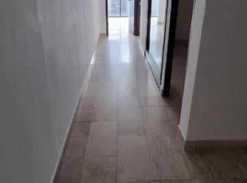 Oficina · 70m² · 2 Estacionamientos · Oficina Corporativa en Jardines en La Montaña, Torre Cima