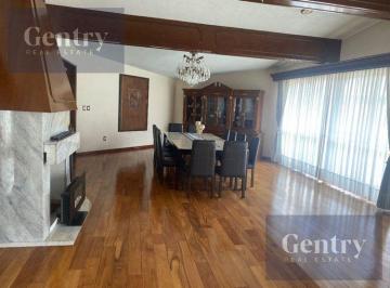 Casa · 628m² · 4 Recámaras · 3 Estacionamientos · Pedregal de San Francisco, Residencia en Venta