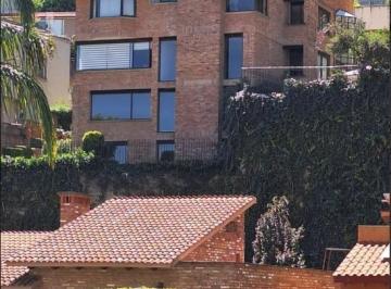 Casa · 715m² · 4 Recámaras · 8 Estacionamientos · Bosque de Las Palmas, Residencia en Venta