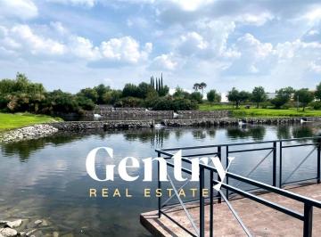 GENTRY REAL STATE · Terreno en Venta en El Campanario