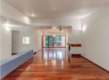 Casa · 539m² · 3 Recámaras · 4 Estacionamientos · Villa Charra del Pedregal Residencia en Venta