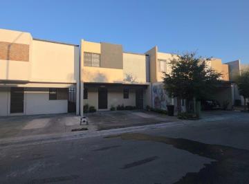Casa de 3 habitaciones, Apodaca · Casa en Venta E Iluminada en Capellanía Residencial