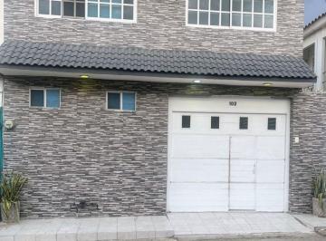 Casa de 4 habitaciones, Veracruz · Casa en Venta con 4 Recámaras en El Fraccionamiento Geovillas Los Pinos en Veracruz Cerca de Zona Po