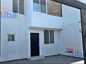 Casa · 137m² · 3 Recámaras · 2 Estacionamientos · Casa en Venta en Verona Residencial