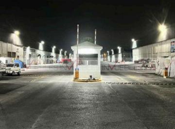 Nave industrial · 2100m² · 5 Estacionamientos · Nave Industrial en Renta en Parque Industrial Milimex