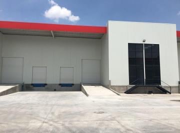 Nave industrial · 484m² · 4 Estacionamientos · Bodega/ Nave Industrial en Querétaro Guanajuato