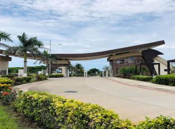 Terreno / Lote , Alvarado · Lotes en Venta en Fracc. Las Olas Residencial Riviera Veracruzana
