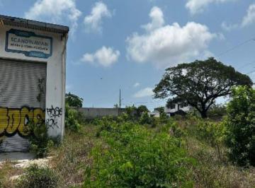 Terreno / Lote , Veracruz · Terreno en Venta a Pie de Carretera Federal Xalapa–veracruz, Colonia Renacimiento Veracruz, Ver.