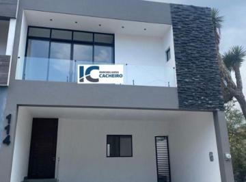 Casa de 3 habitaciones, García · Casa en Venta Cumbres Elite Premier Privada Vesubio