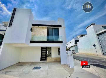 Casa de 3 habitaciones, El Marqués · Venta de Casa en Citea, Zibata con Roof Garden.