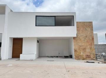 Casa de 3 habitaciones, San Luis Potosí · Casa en Venta en Residencial Tarragona en San Luis Potosi con Pisos de Mármol Travertino