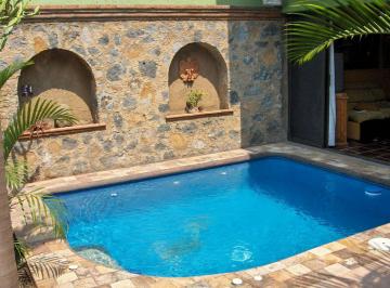 Casa de 5 habitaciones, Cuernavaca · Casa en Amueblada en Renta Cuernavaca