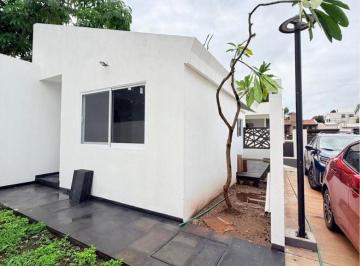 Casa de 3 habitaciones, Cuernavaca · ¡Hermosa Propiedad un Nivel en Chapultepec, Cuernavaca!