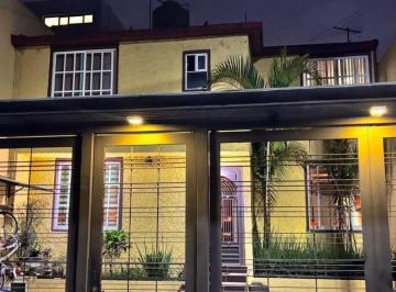 Casa de 3 habitaciones, Atizapán de Zaragoza · Casa en Venta en Calle Cerrada Fuentes de Satélite