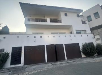 Casa en Renta en Lomas Country Club · Casa en Renta en Lomas Country Club