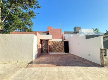 Casa de 3 habitaciones, Conkal · Casa en Venta en Privada de Conkal