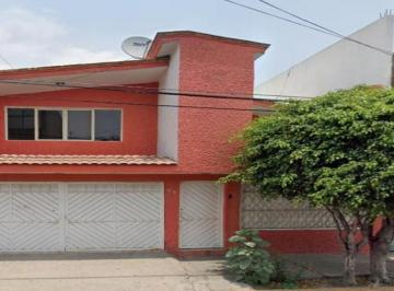 Casa de 3 habitaciones, Nezahualcóyotl · Venta de Casa en Col. Metropolitana, Nezahualcoyotl, Edo Mex