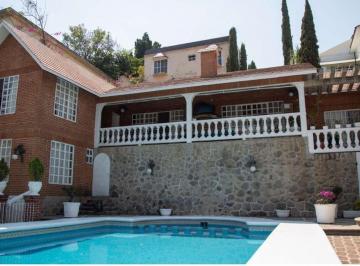 Casa de 5 habitaciones, Cuernavaca · Casa Sola con Alberca y Jardín La Pradera Cuernavaca