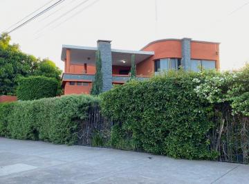 Casa uso de suelo de 5 habitaciones, Cajeme · Casa en Venta con Uso Habitacional o Comercial – Zona Norte