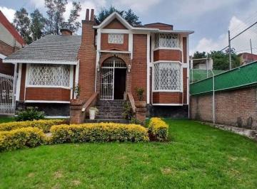 Casa · 238m² · 3 Recámaras · 3 Estacionamientos · Casa en Venta