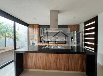 Casa · 350m² · 4 Recámaras · Casa en Real del Molinp