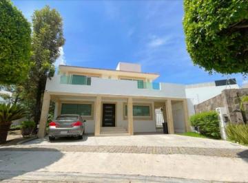 Casa de 4 habitaciones, San Andrés Cholula · Parque Cairo Como Nueva